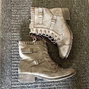 Women's Brown Combat Boot